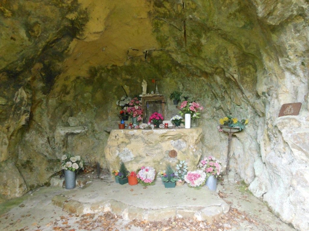 Intérieur de la Grotte